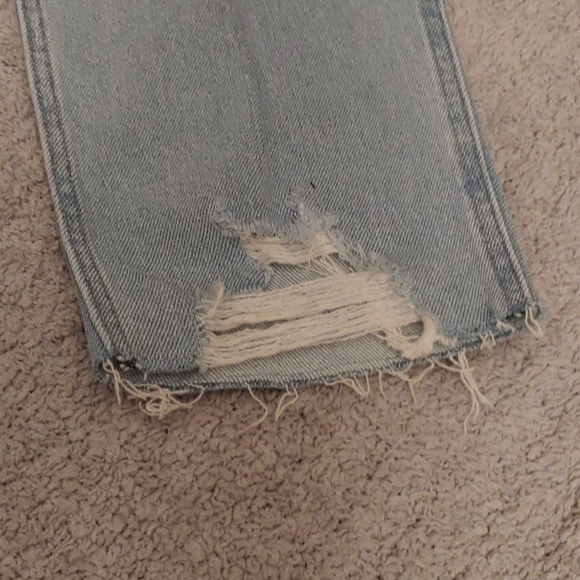 Never Worn! Ultra High-Rise Mom Jeans: Hollister - Picture 2 of 7